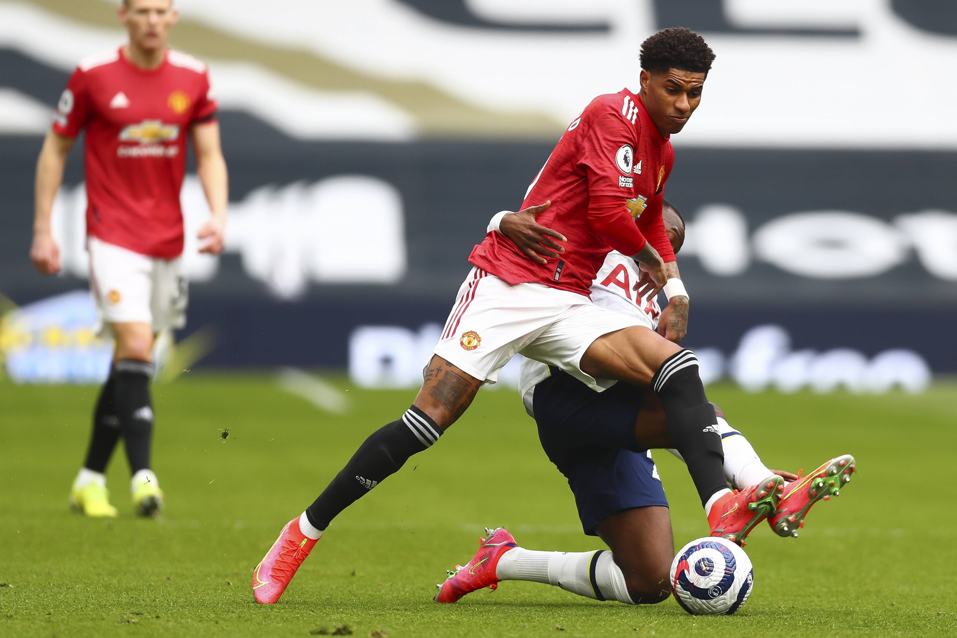 这一胜利不 这一胜利不