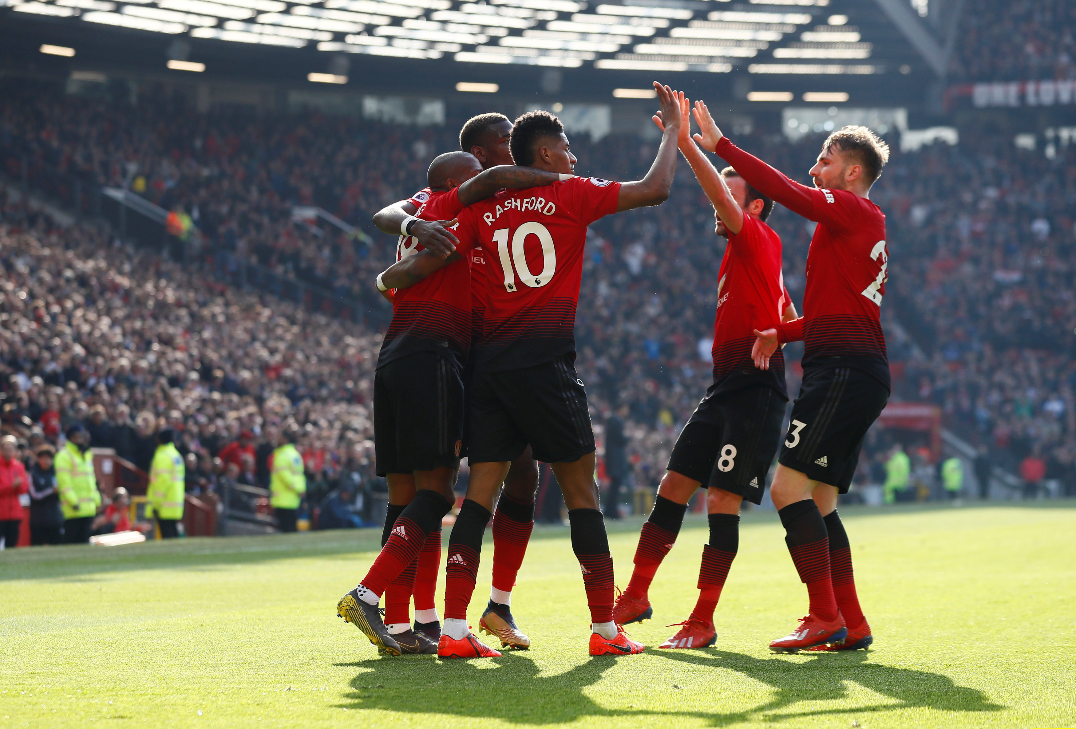 是激烈與戲 是激烈與戲